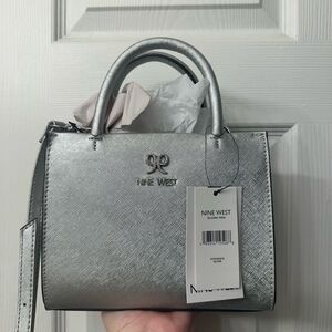 Women’s Nine West Sliver Handbag